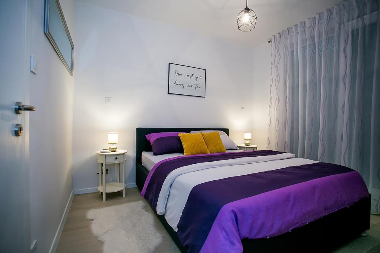 Apartment Sweet Daisy With Parking Задар Екстериор снимка